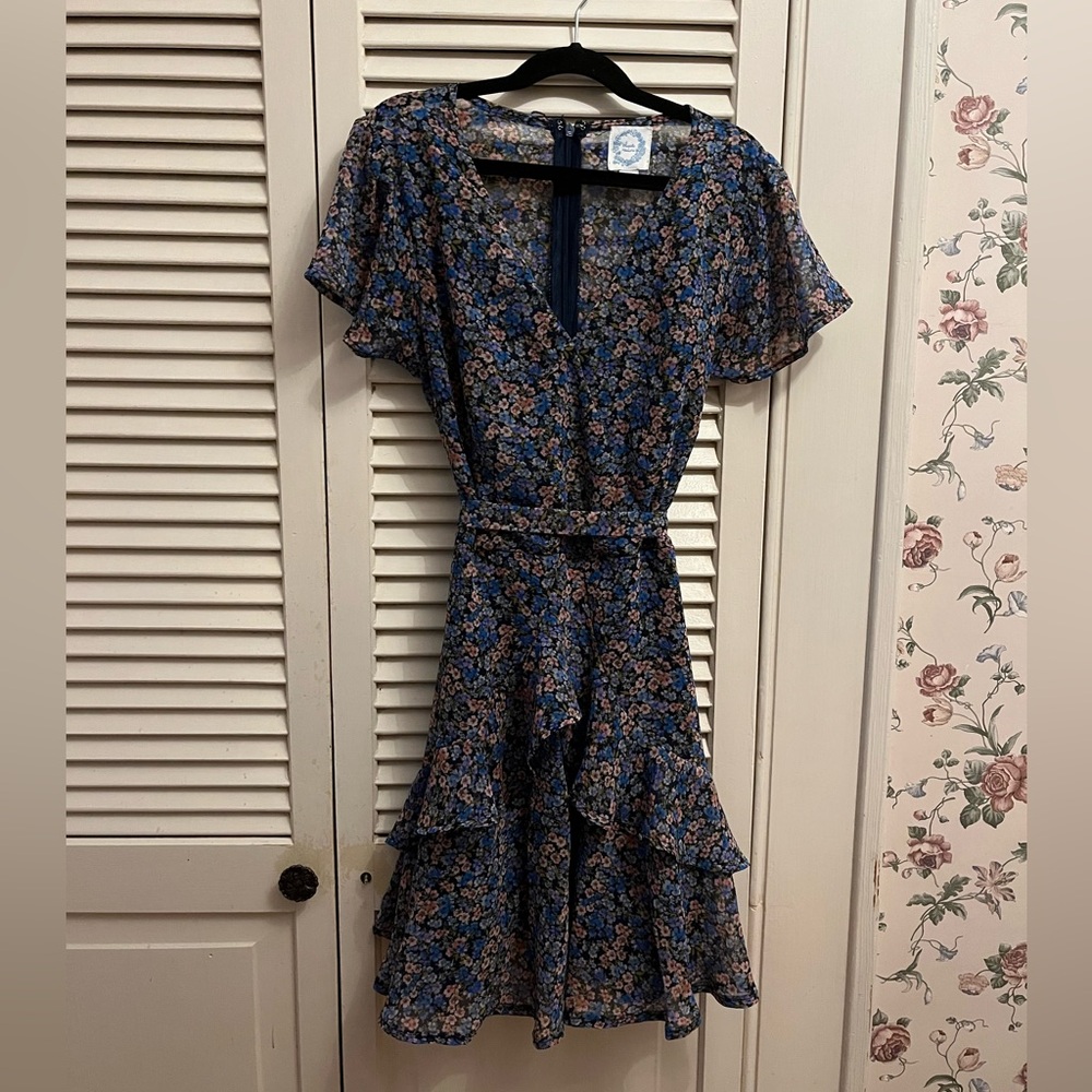 Juniors size xs floral dress